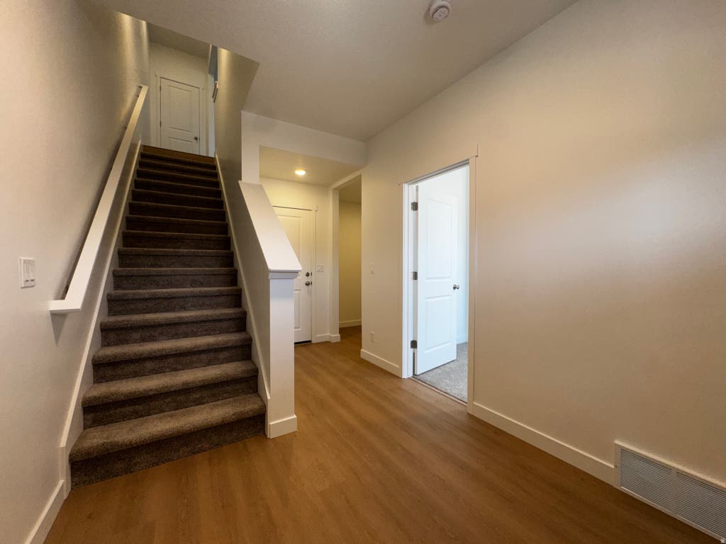 Photo of 1559 N 1875 W #231, Layton, UT 84041 (MLS # 2177130)