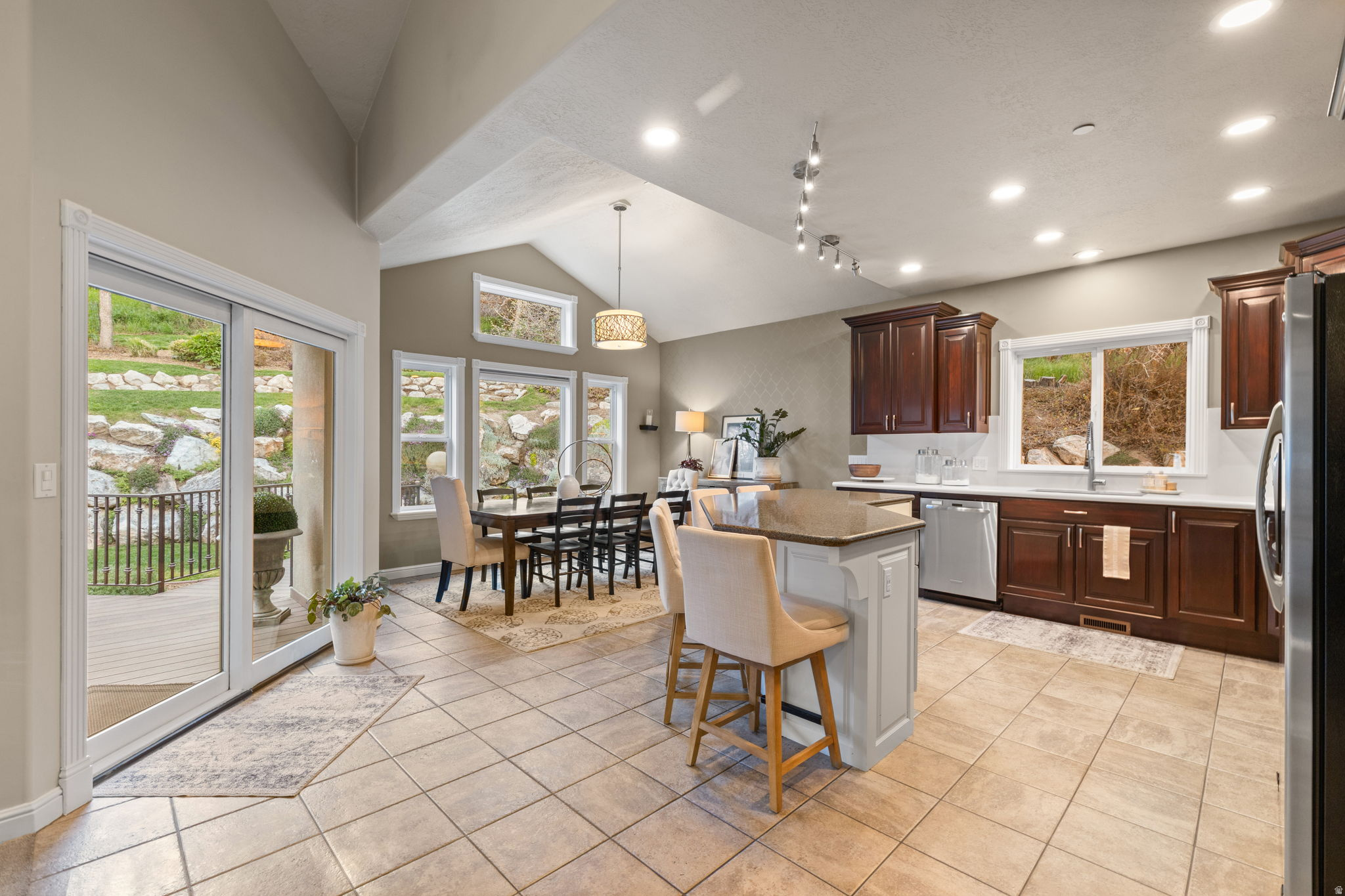 DEERE VALLEY - Residential