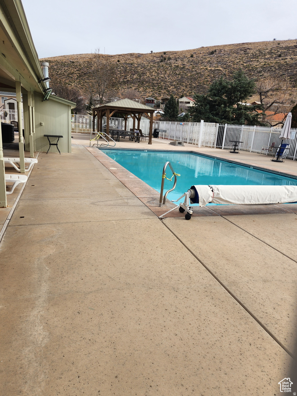 HARRISBURG LAKESIDE EST 2 - Residential