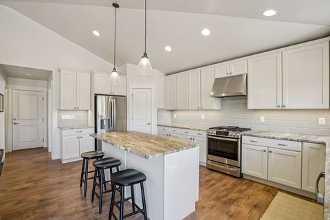 Tiny photo for 766 N 1310 E, Heber City, UT 84032 (MLS # 2146339)