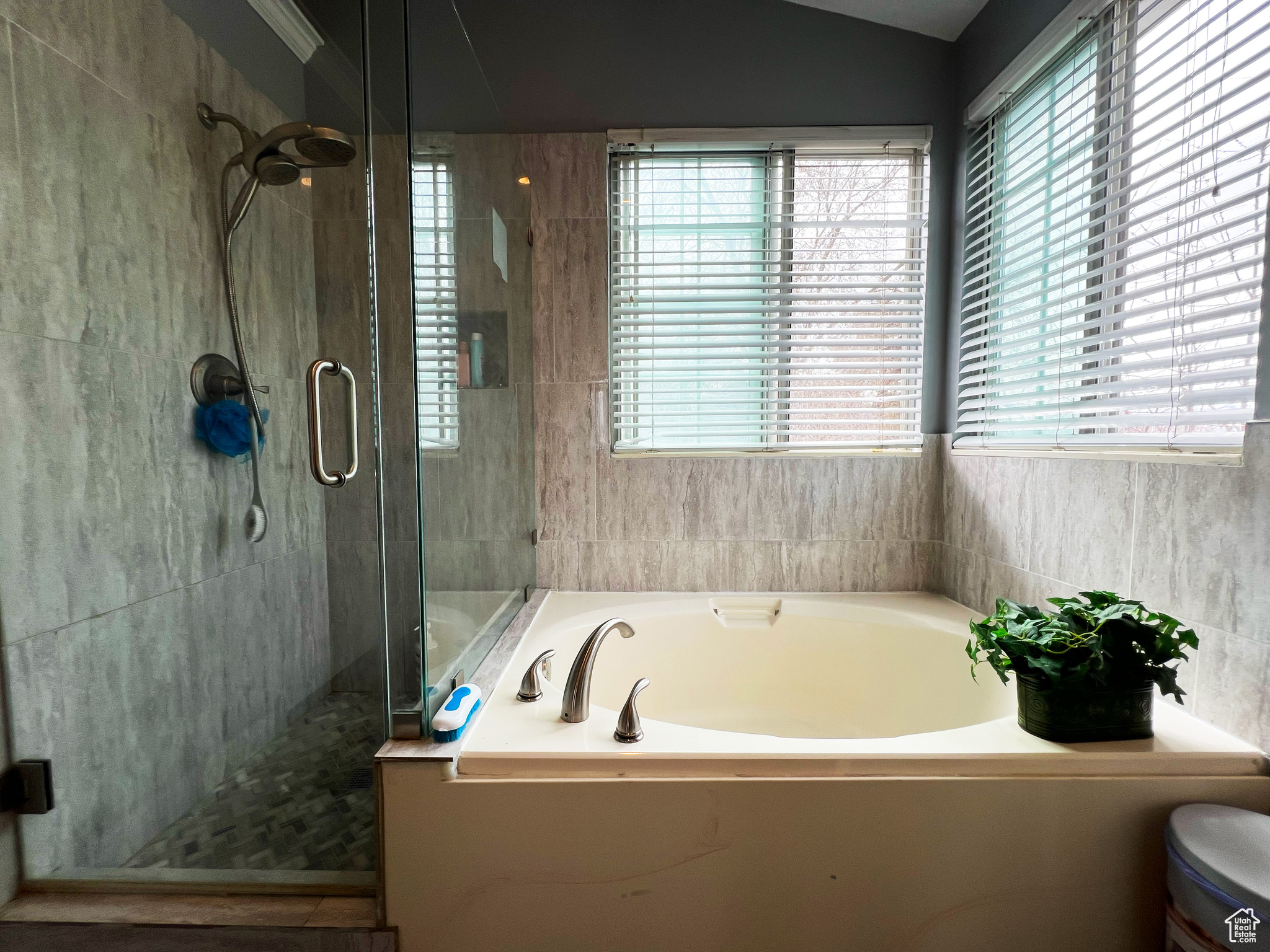 8538 S Littlewood Cir, Sandy, Utah image 25