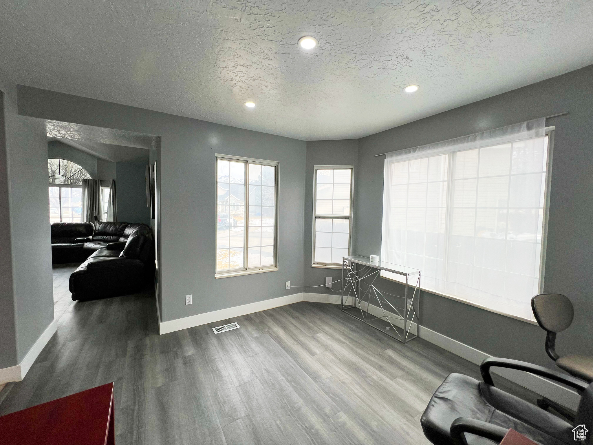 8538 S Littlewood Cir, Sandy, Utah image 14