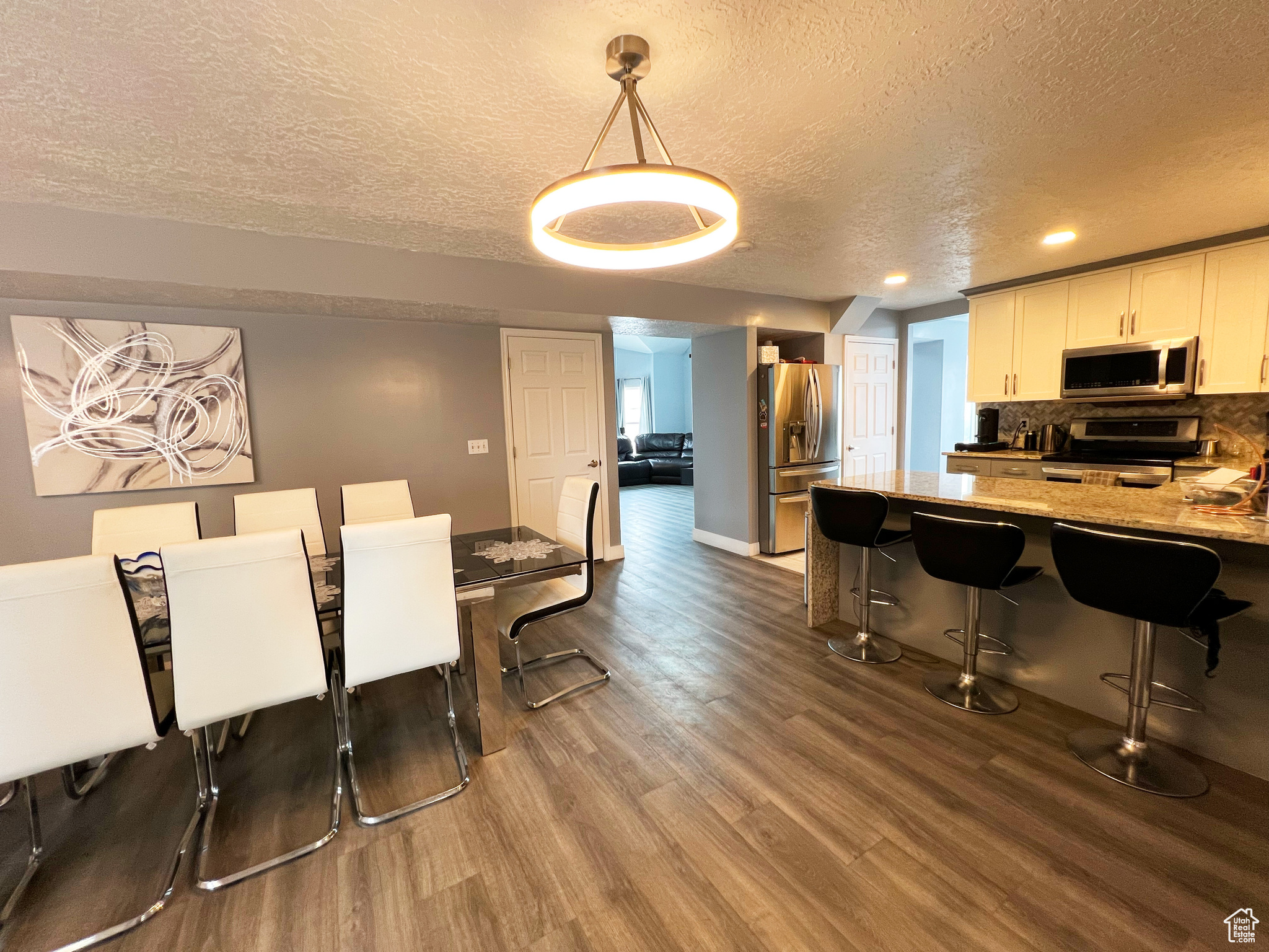 8538 S Littlewood Cir, Sandy, Utah image 11
