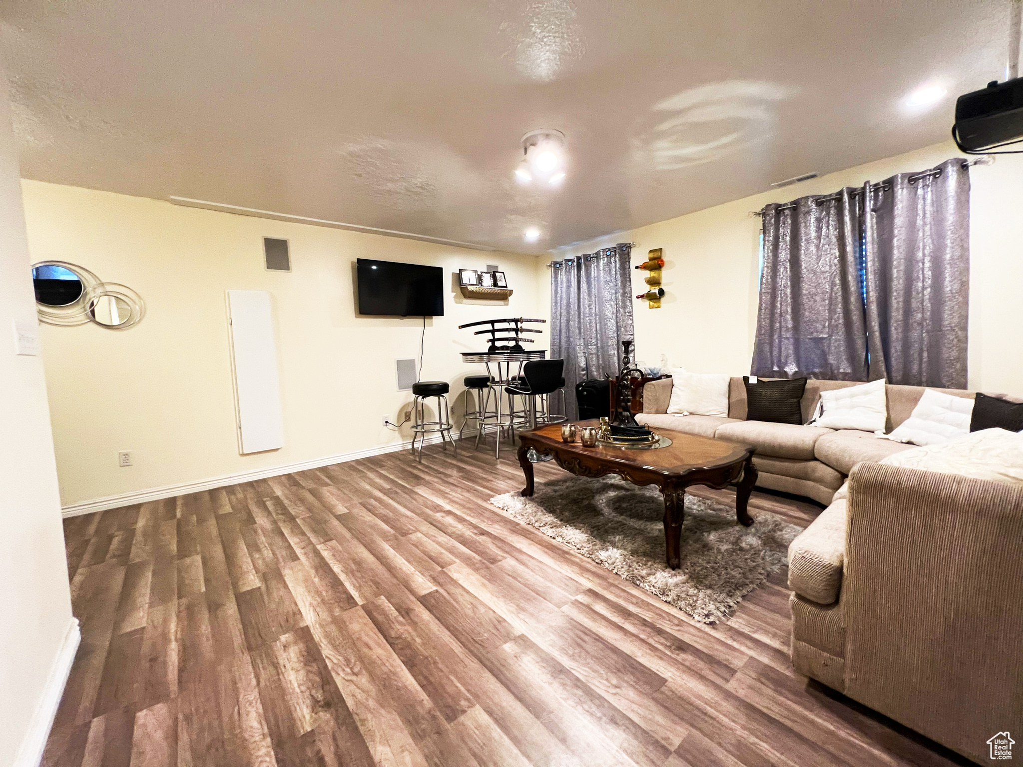 8538 S Littlewood Cir, Sandy, Utah image 32