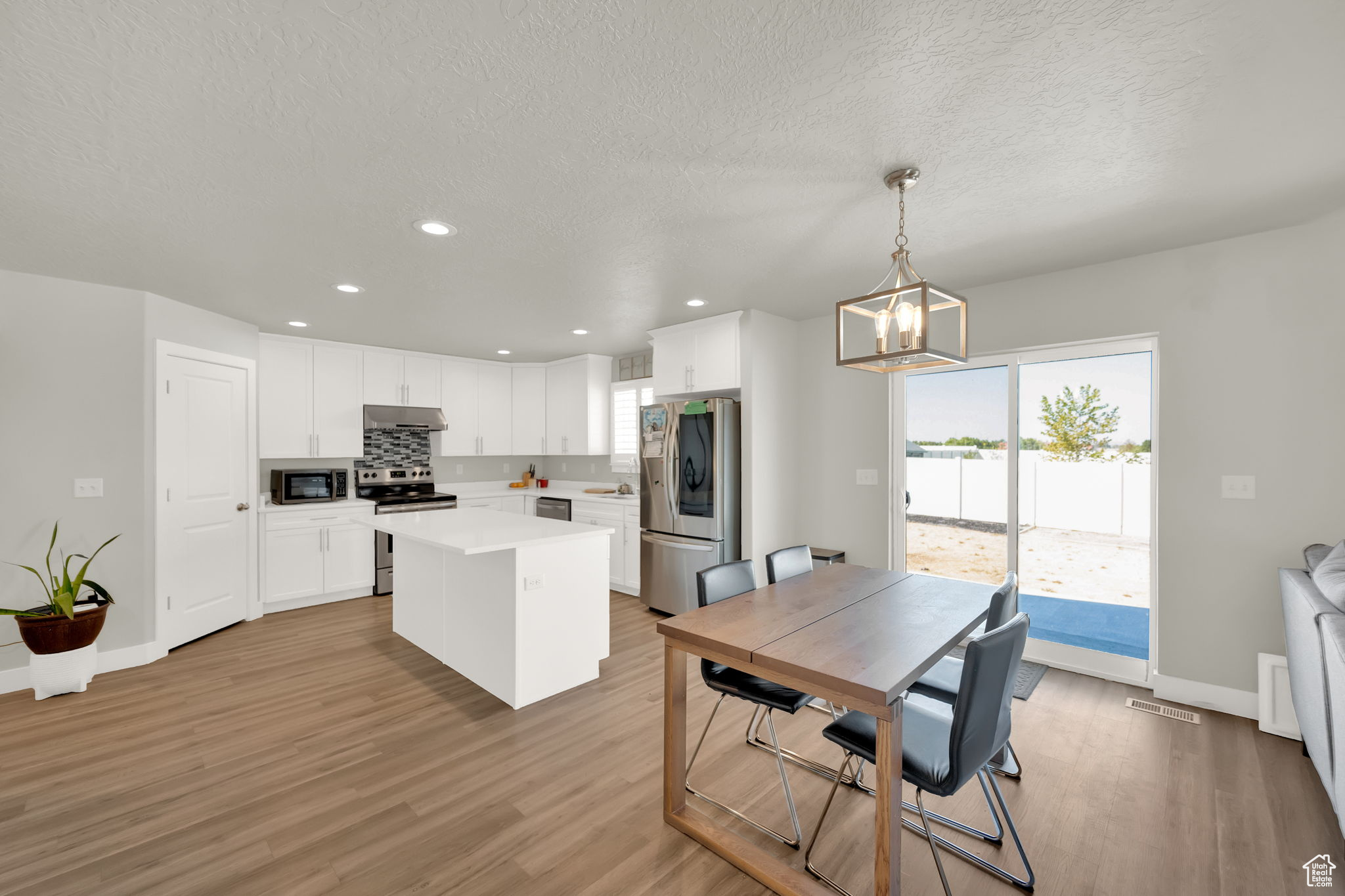 PARKWOOD ESTATES - Residential