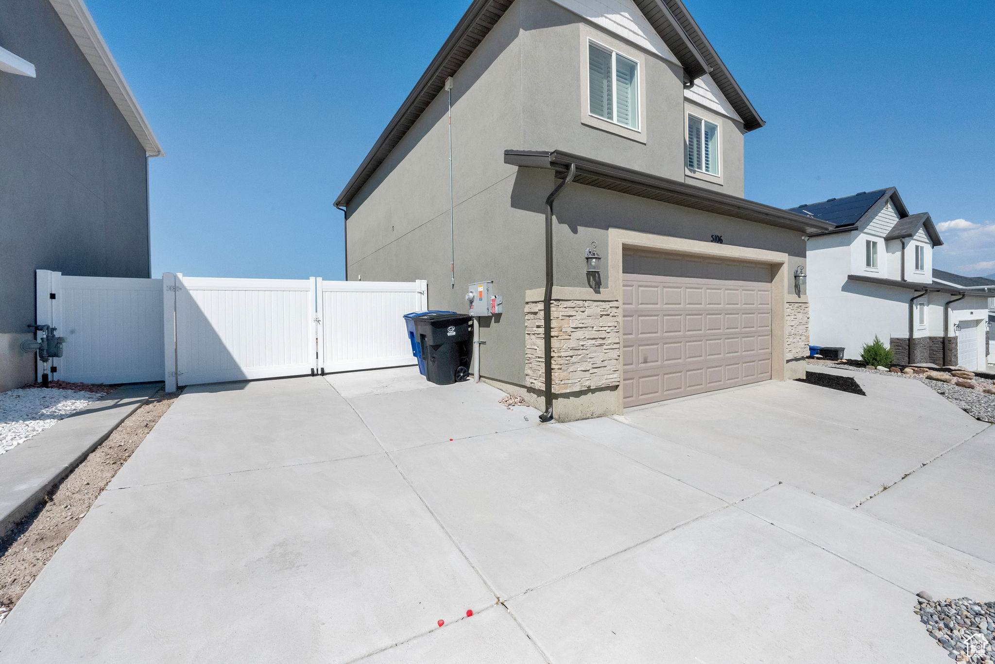PARKWOOD ESTATES - Residential