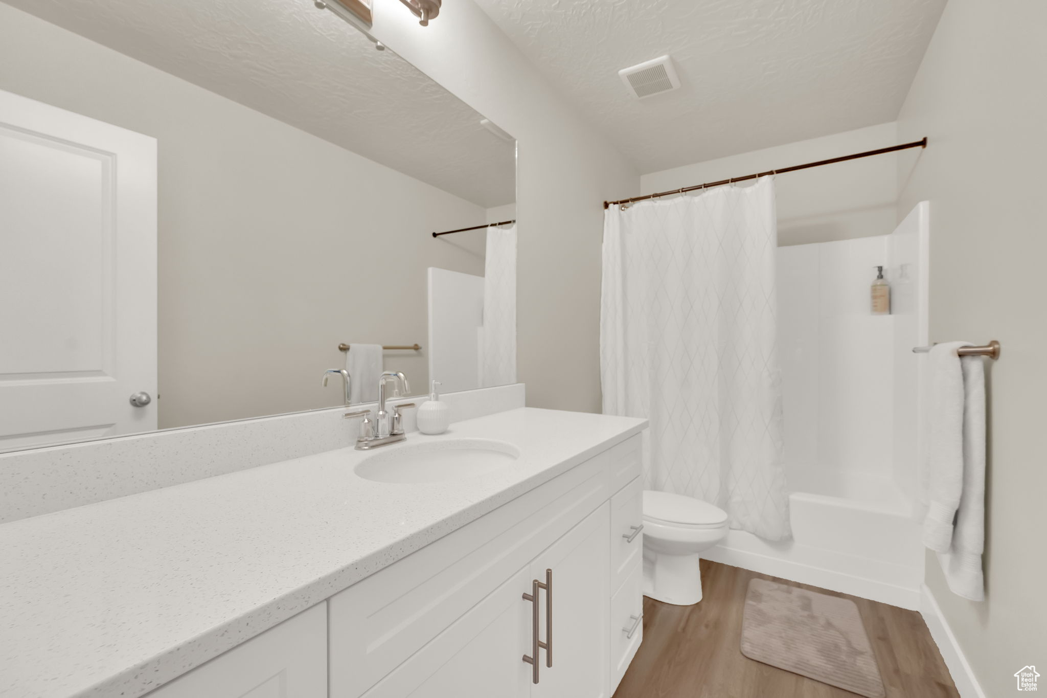 PARKWOOD ESTATES - Residential