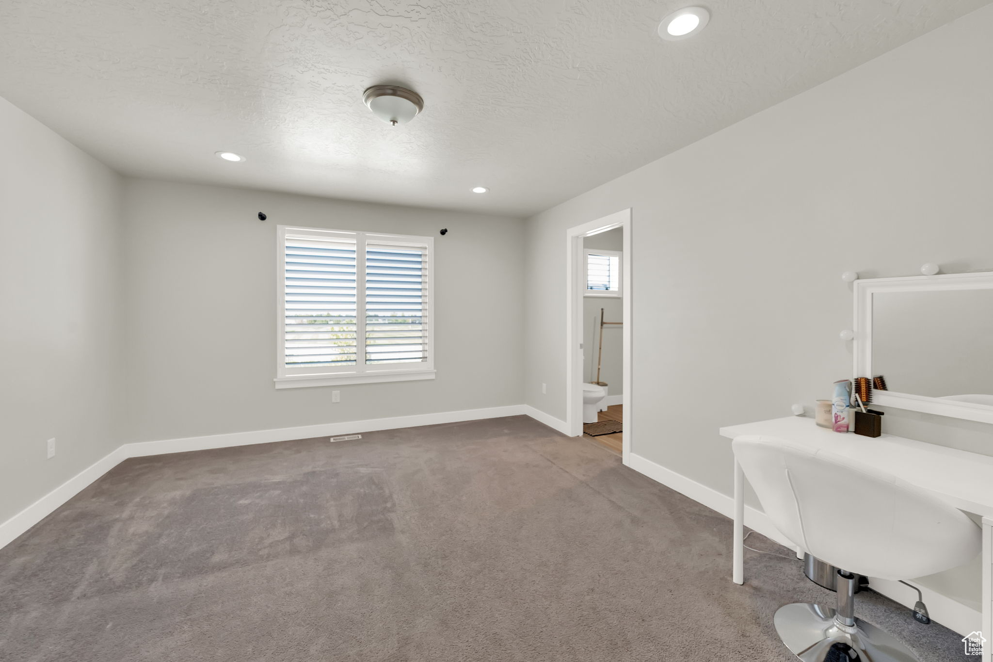 PARKWOOD ESTATES - Residential