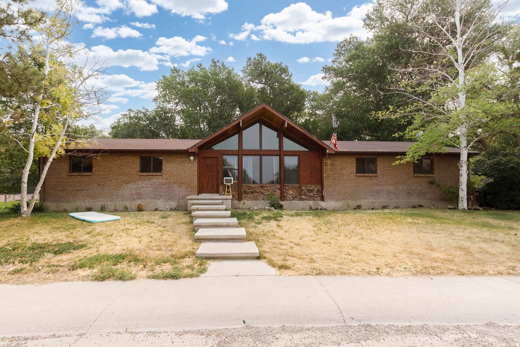 Photo of 141 S SUNNYBROOK DR, Salina, UT 84654 (MLS # 2167725)