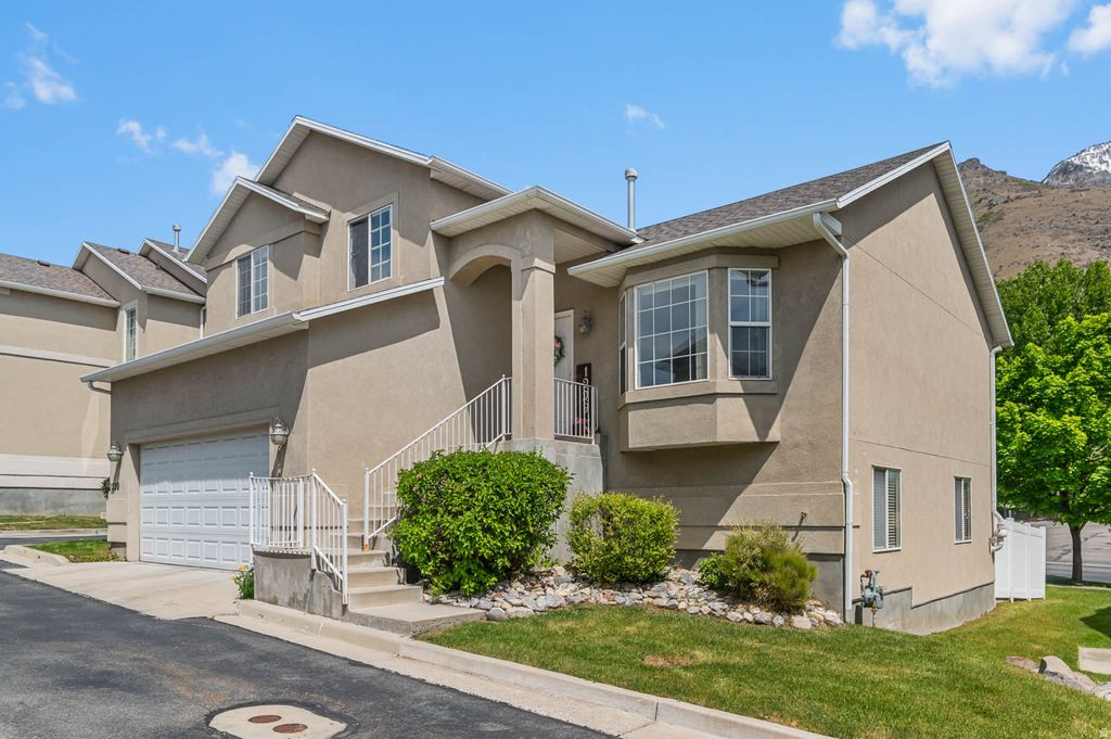 Photo of 1229 S 1460 E, Provo, UT 84606 (MLS # 2154516)