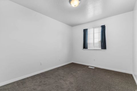 Tiny photo for 1229 S 1460 E, Provo, UT 84606 (MLS # 2154516)