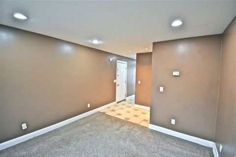 Tiny photo for 2905 S 2000 E, Salt Lake City, UT 84109 (MLS # 2127893)