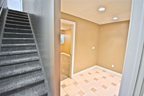 Tiny photo for 2905 S 2000 E, Salt Lake City, UT 84109 (MLS # 2127893)