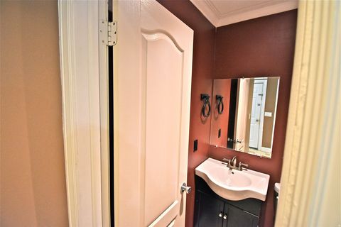 Tiny photo for 2905 S 2000 E, Salt Lake City, UT 84109 (MLS # 2127893)