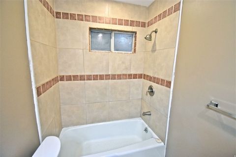 Tiny photo for 2905 S 2000 E, Salt Lake City, UT 84109 (MLS # 2127893)