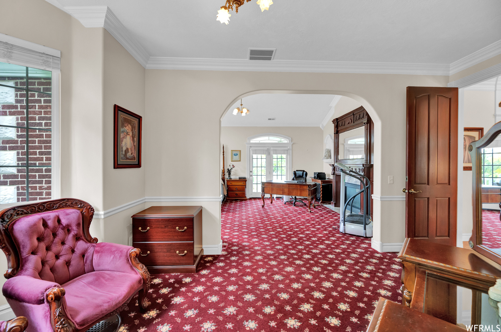 Salt Lake City, Utah 84123, United States, 10 Bedrooms Bedrooms, ,7 BathroomsBathrooms,Residential,Pending,228629