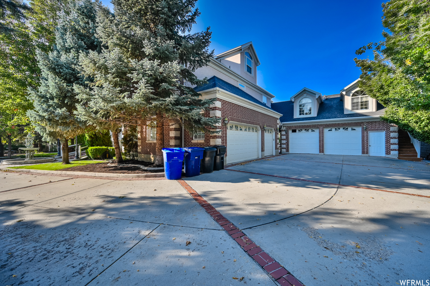 Salt Lake City, Utah 84123, United States, 10 Bedrooms Bedrooms, ,7 BathroomsBathrooms,Residential,Pending,228629