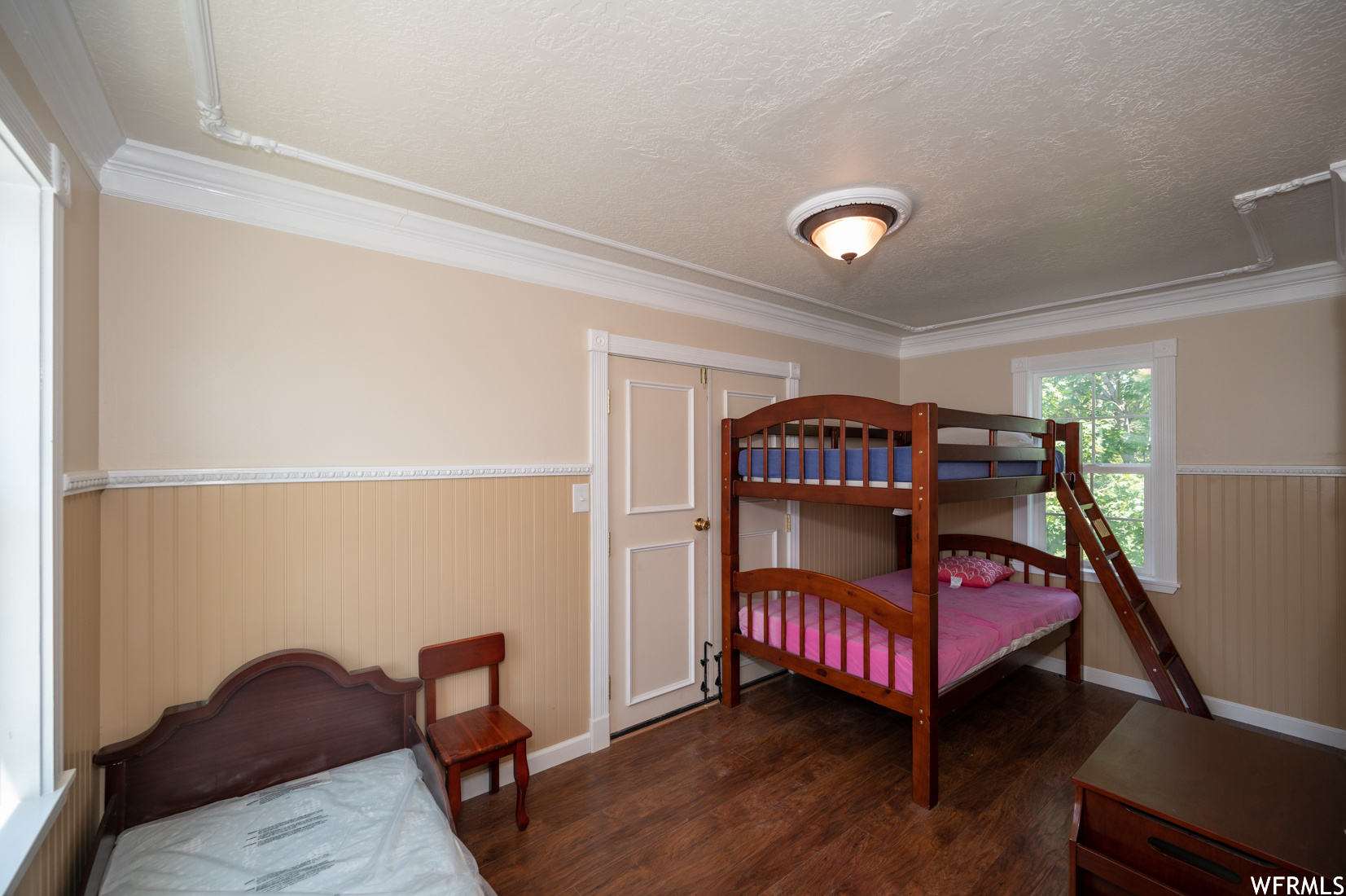 Salt Lake City, Utah 84123, United States, 10 Bedrooms Bedrooms, ,7 BathroomsBathrooms,Residential,Pending,228629