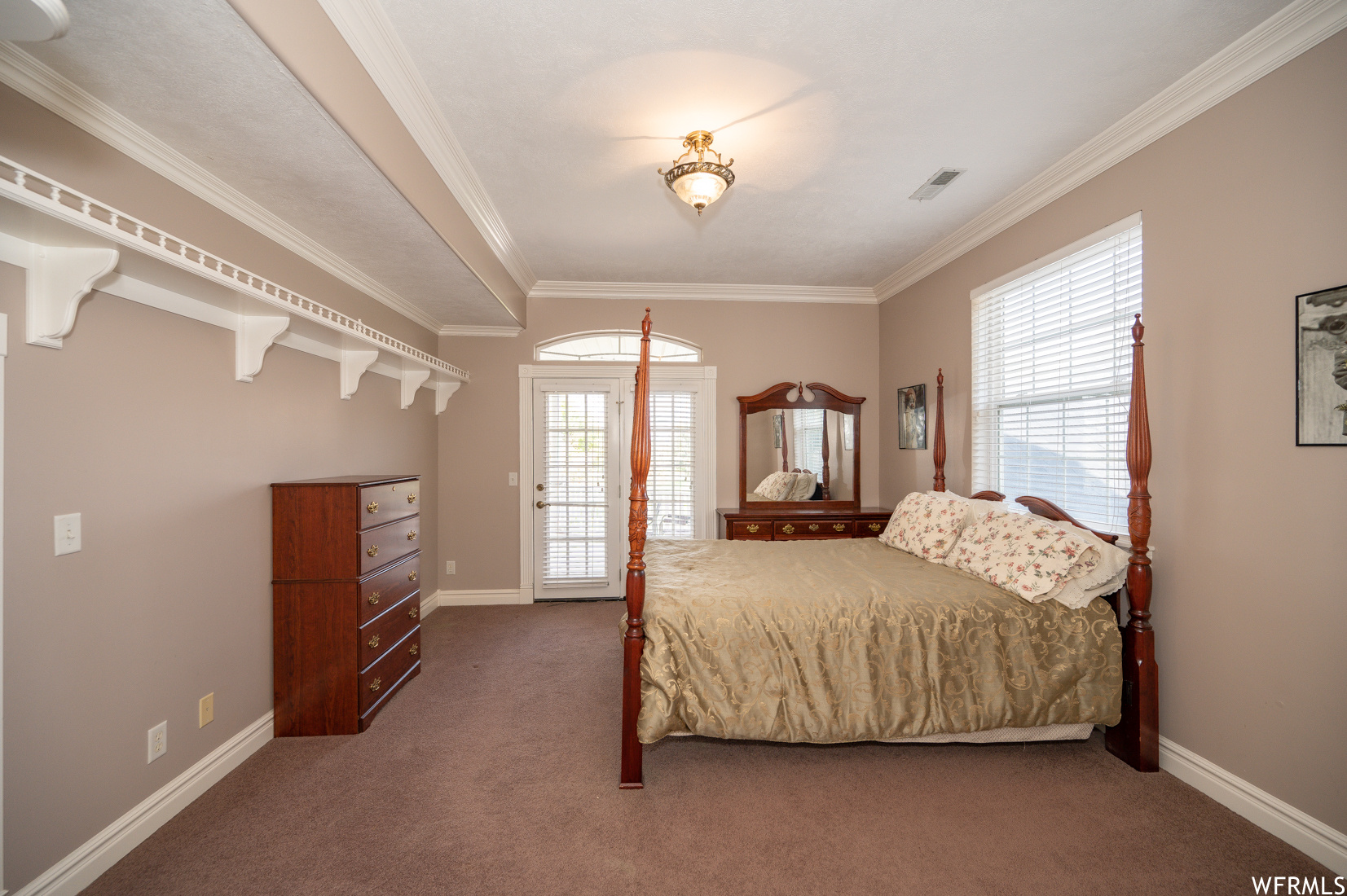 Salt Lake City, Utah 84123, United States, 10 Bedrooms Bedrooms, ,7 BathroomsBathrooms,Residential,Pending,228629