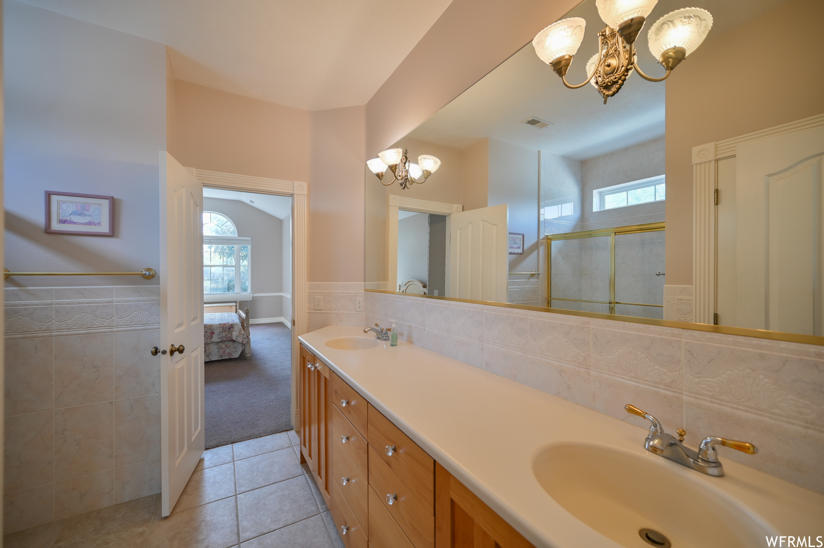 Salt Lake City, Utah 84123, United States, 10 Bedrooms Bedrooms, ,7 BathroomsBathrooms,Residential,Pending,228629