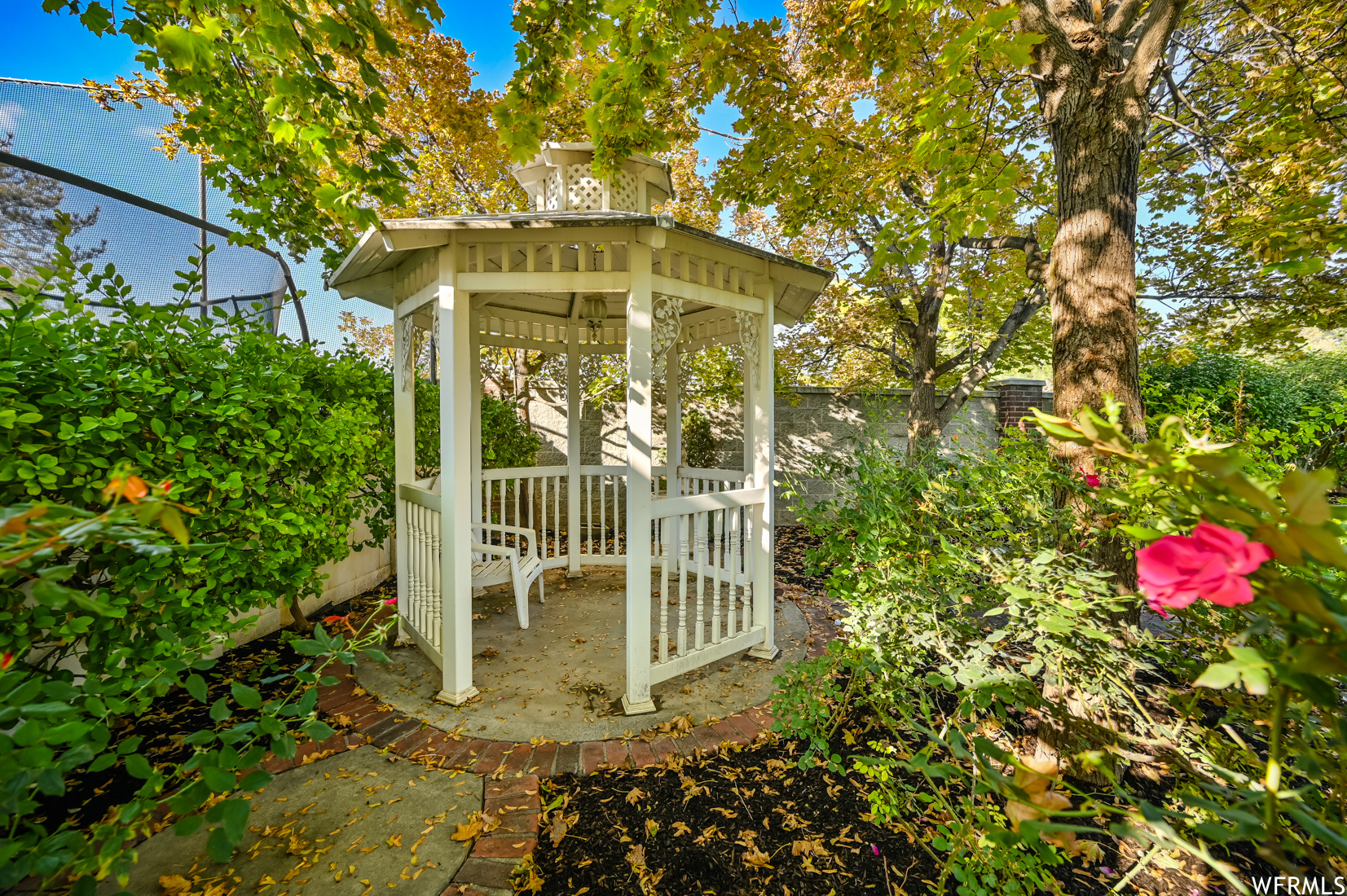 Salt Lake City, Utah 84123, United States, 10 Bedrooms Bedrooms, ,7 BathroomsBathrooms,Residential,Pending,228629