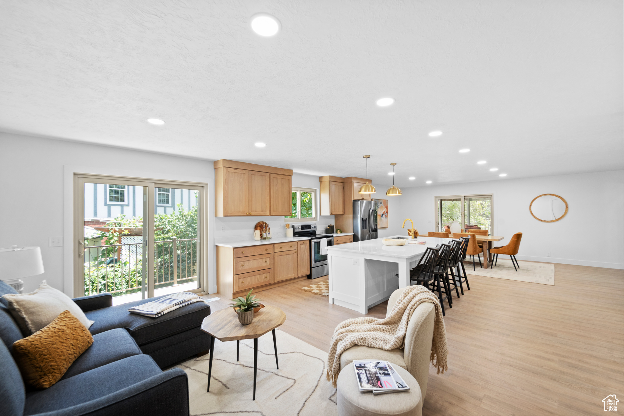 HIDDEN VALLEY COUNTRY CLUB ESTATES - Residential