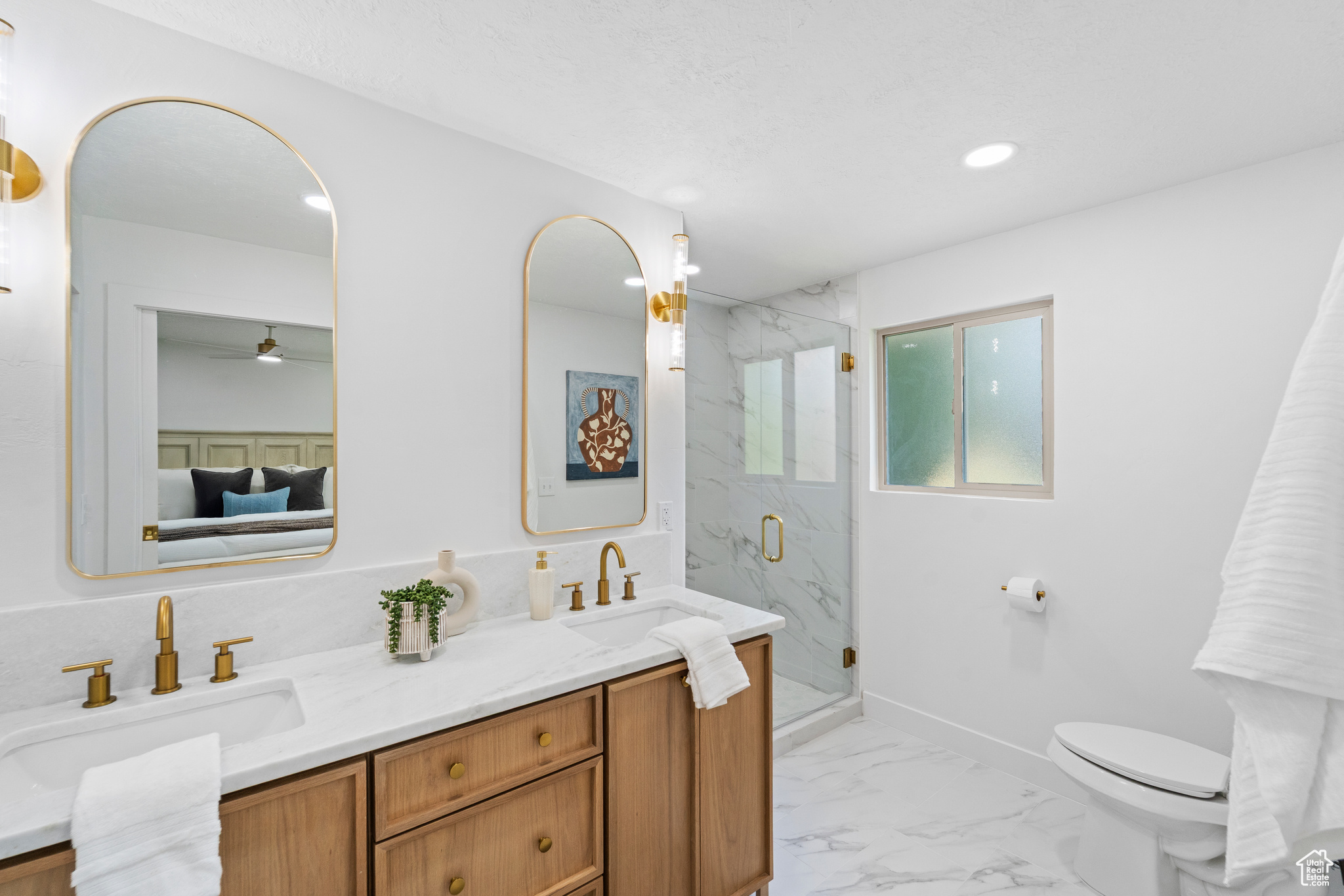 HIDDEN VALLEY COUNTRY CLUB ESTATES - Residential