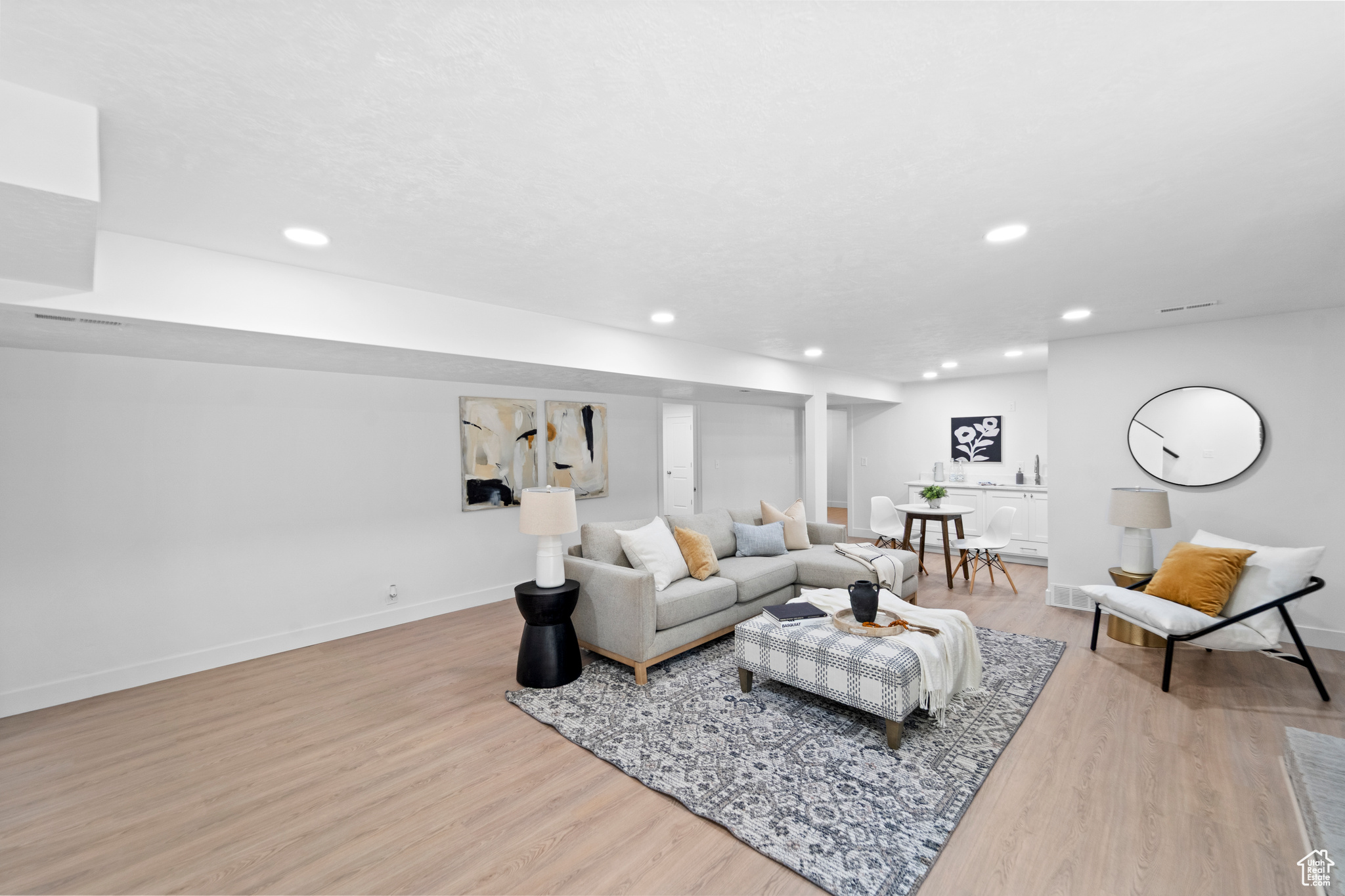HIDDEN VALLEY COUNTRY CLUB ESTATES - Residential