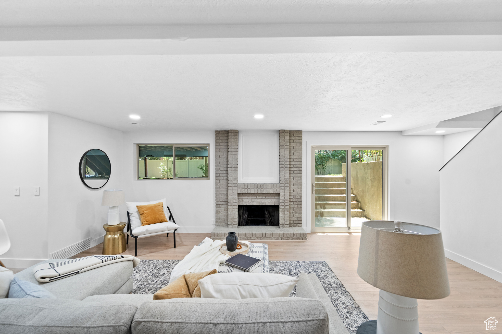HIDDEN VALLEY COUNTRY CLUB ESTATES - Residential