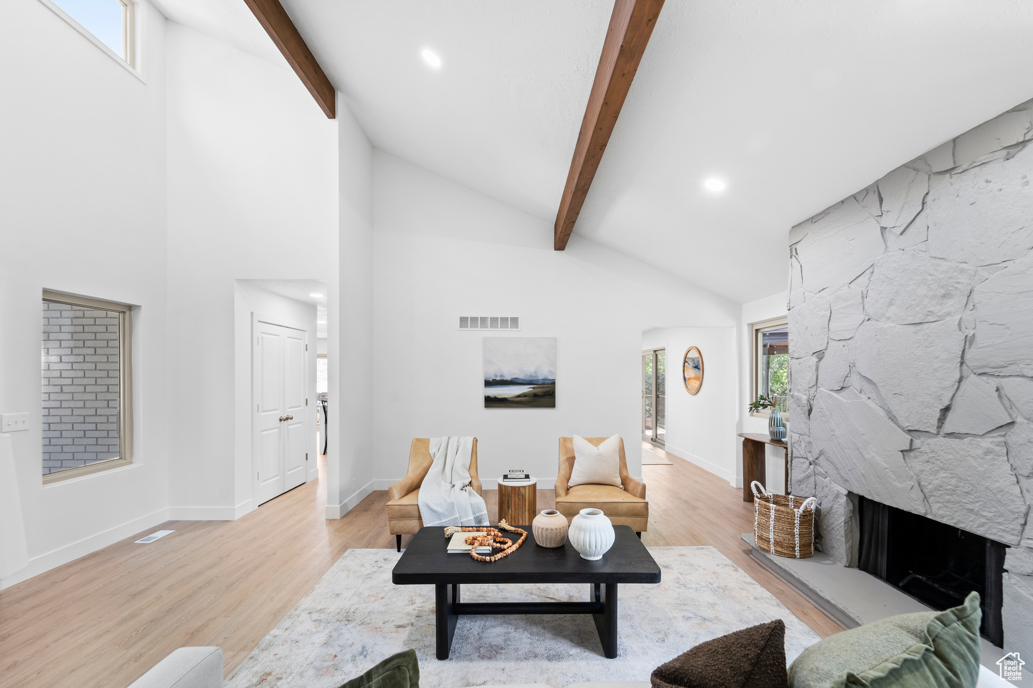 HIDDEN VALLEY COUNTRY CLUB ESTATES - Residential