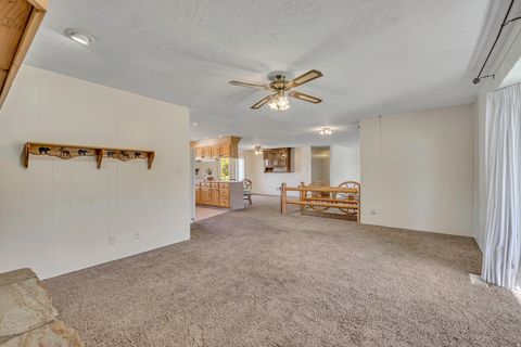 Tiny photo for 681 E 215 N, Lindon, UT 84042 (MLS # 2120454)