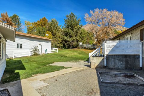 Tiny photo for 681 E 215 N, Lindon, UT 84042 (MLS # 2120454)