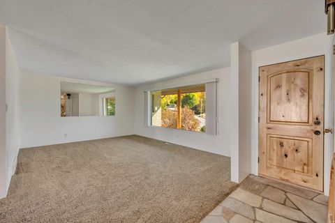 Tiny photo for 681 E 215 N, Lindon, UT 84042 (MLS # 2120454)