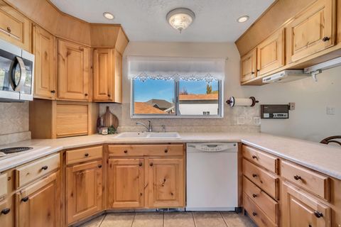 Tiny photo for 681 E 215 N, Lindon, UT 84042 (MLS # 2120454)