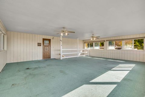 Tiny photo for 681 E 215 N, Lindon, UT 84042 (MLS # 2120454)