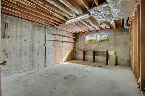 Tiny photo for 681 E 215 N, Lindon, UT 84042 (MLS # 2120454)