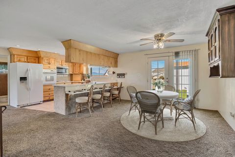 Tiny photo for 681 E 215 N, Lindon, UT 84042 (MLS # 2120454)