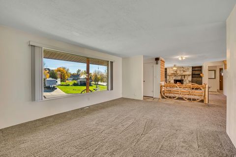 Tiny photo for 681 E 215 N, Lindon, UT 84042 (MLS # 2120454)