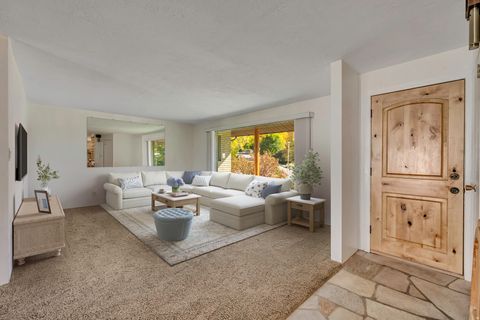 Tiny photo for 681 E 215 N, Lindon, UT 84042 (MLS # 2120454)