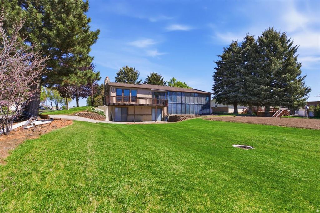 Photo of 222 E VALLEY DR, Preston, ID 83263 (MLS # 2156006)