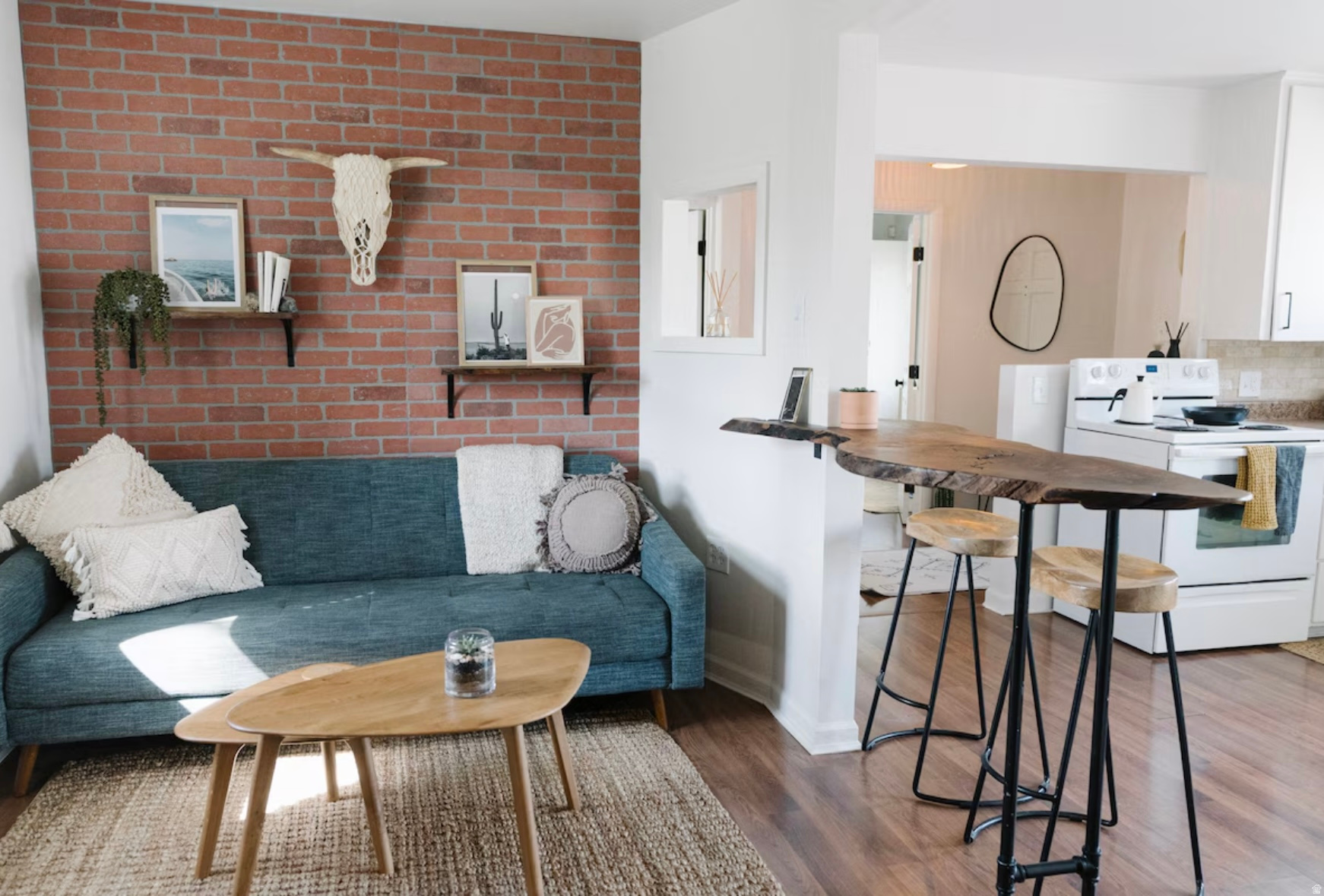 THORNDYKE - Residential