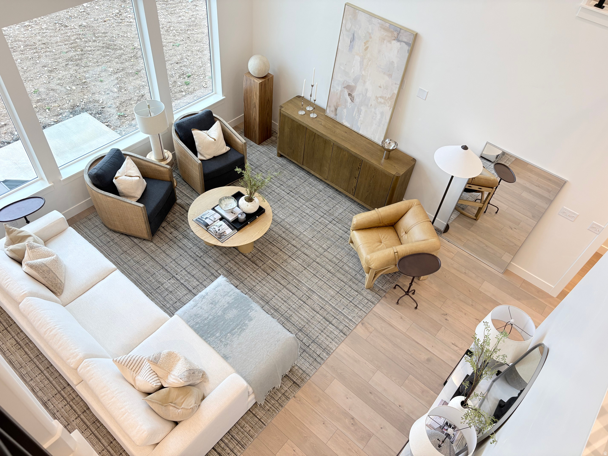 BROAD HOLLOW - Residential