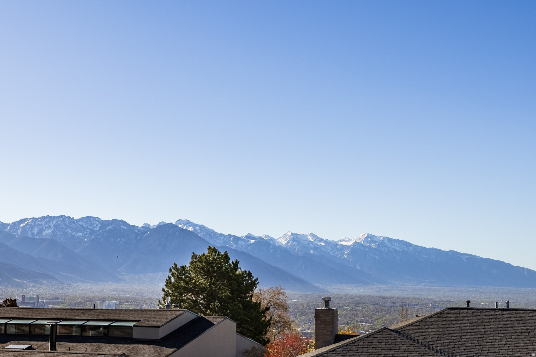 ENSIGN DOWNS - Residential