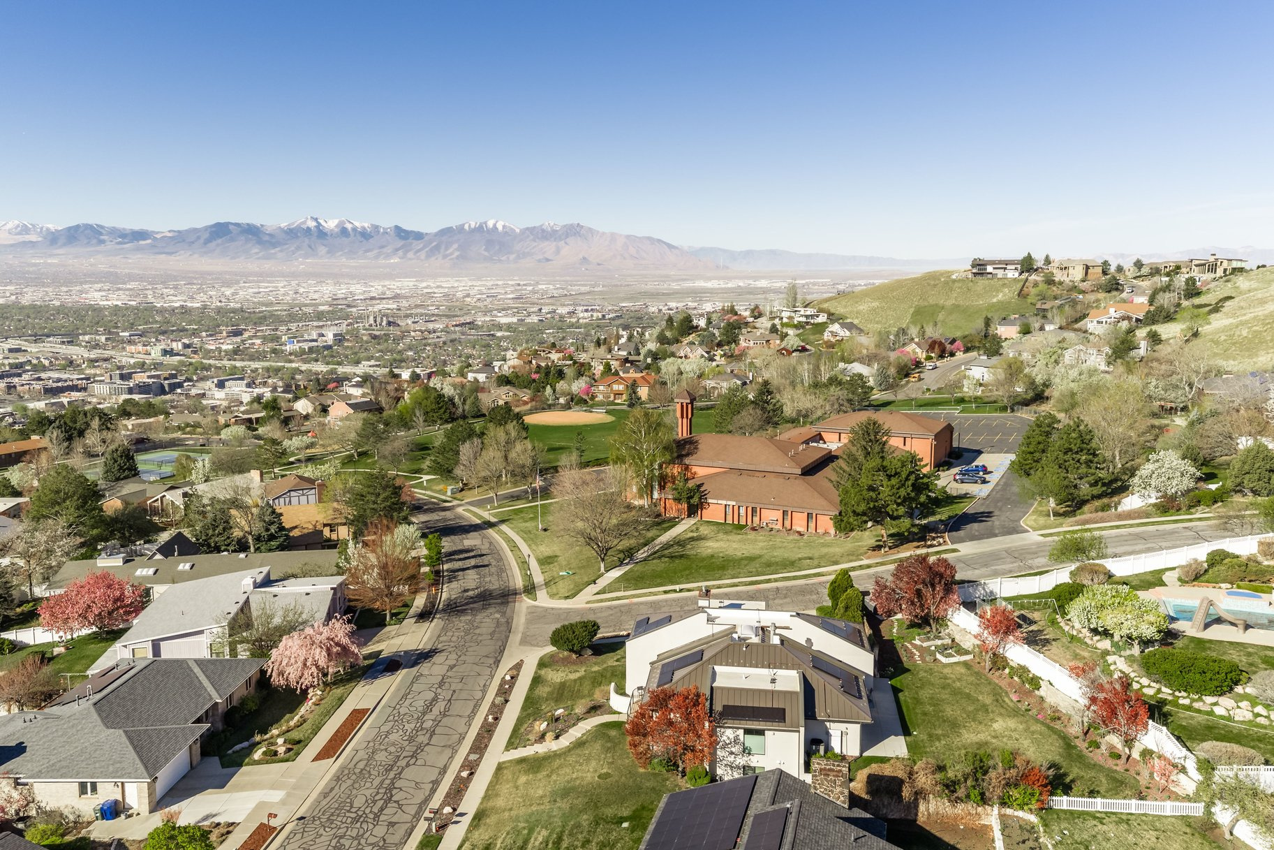 ENSIGN DOWNS - Residential