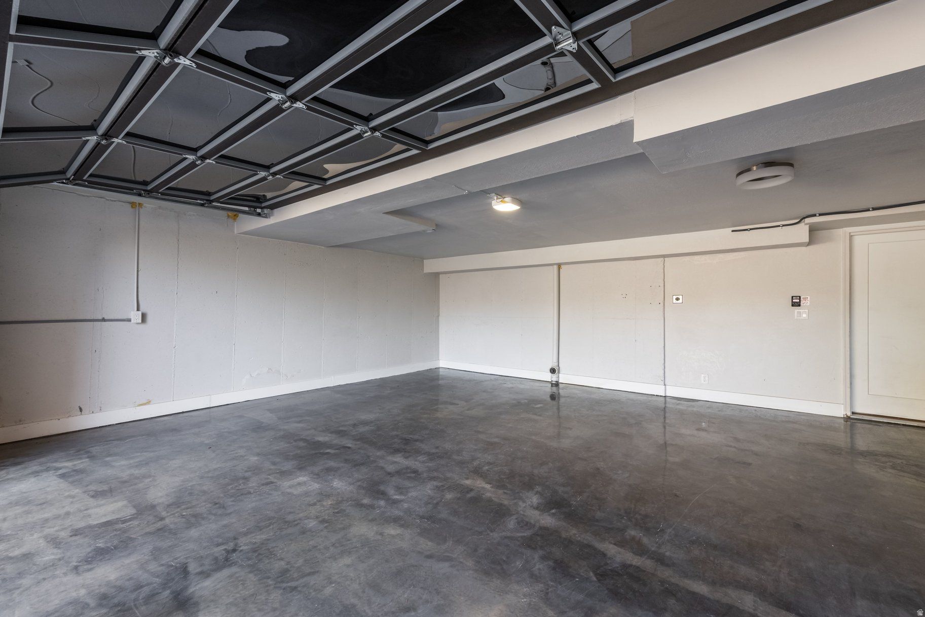 ENSIGN DOWNS - Residential