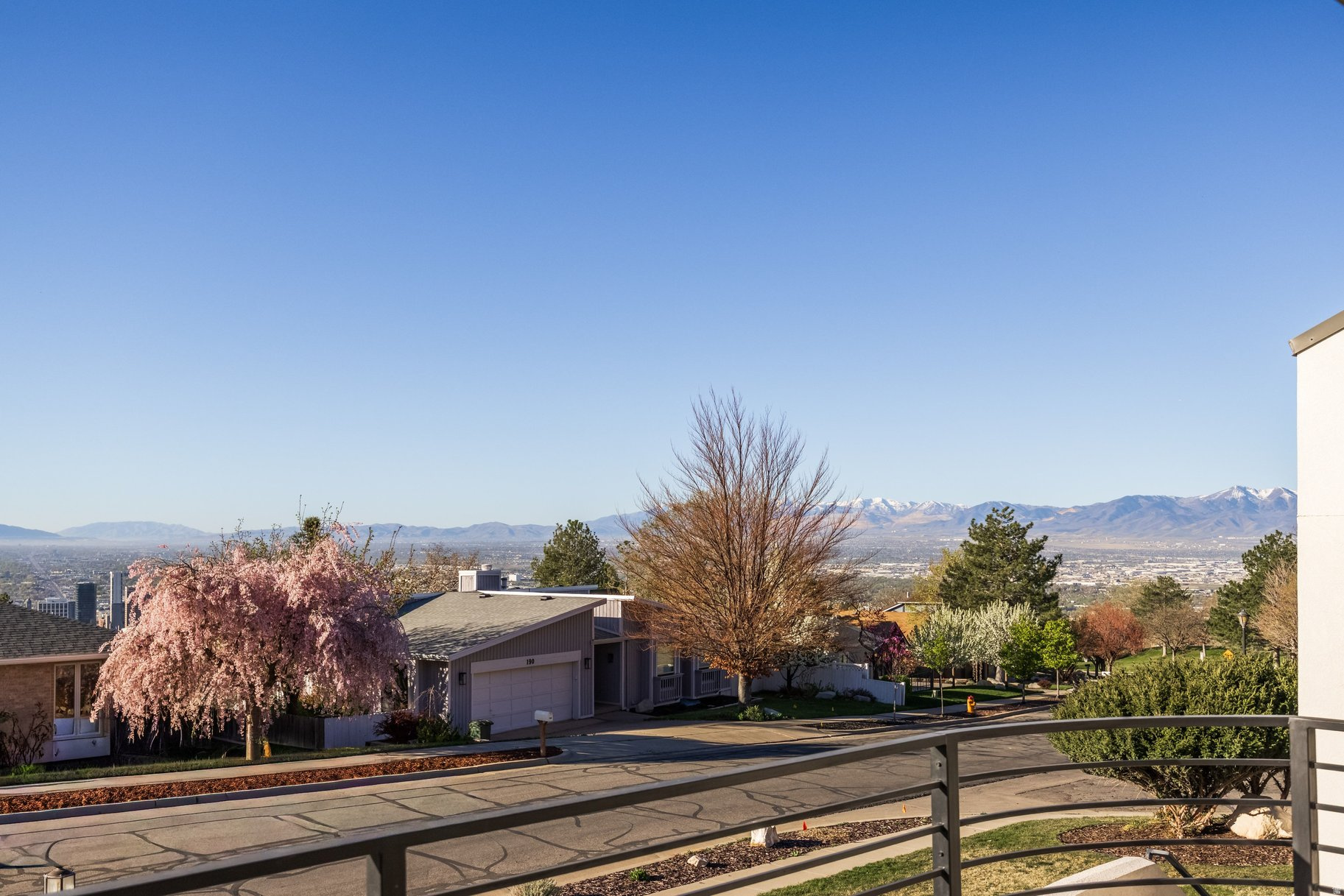 ENSIGN DOWNS - Residential