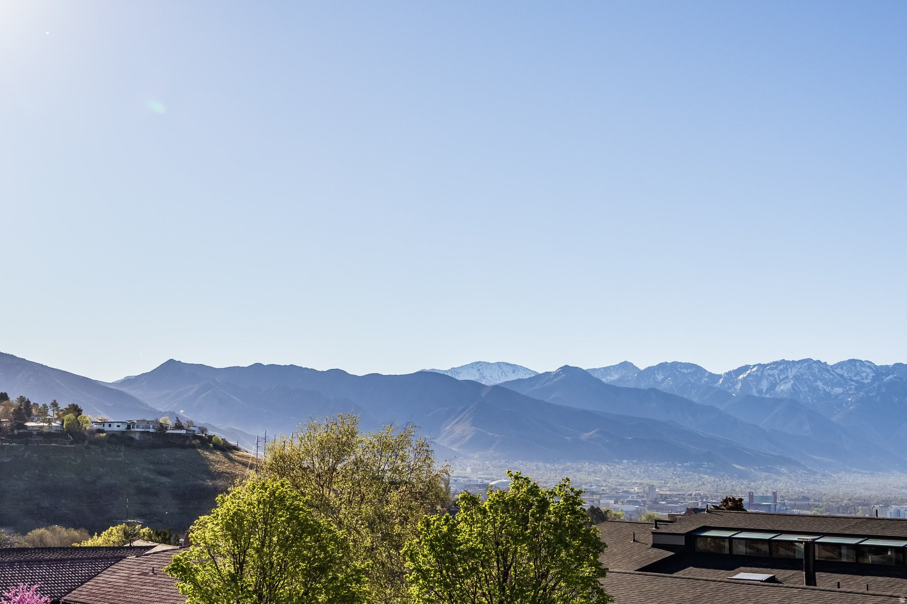 ENSIGN DOWNS - Residential