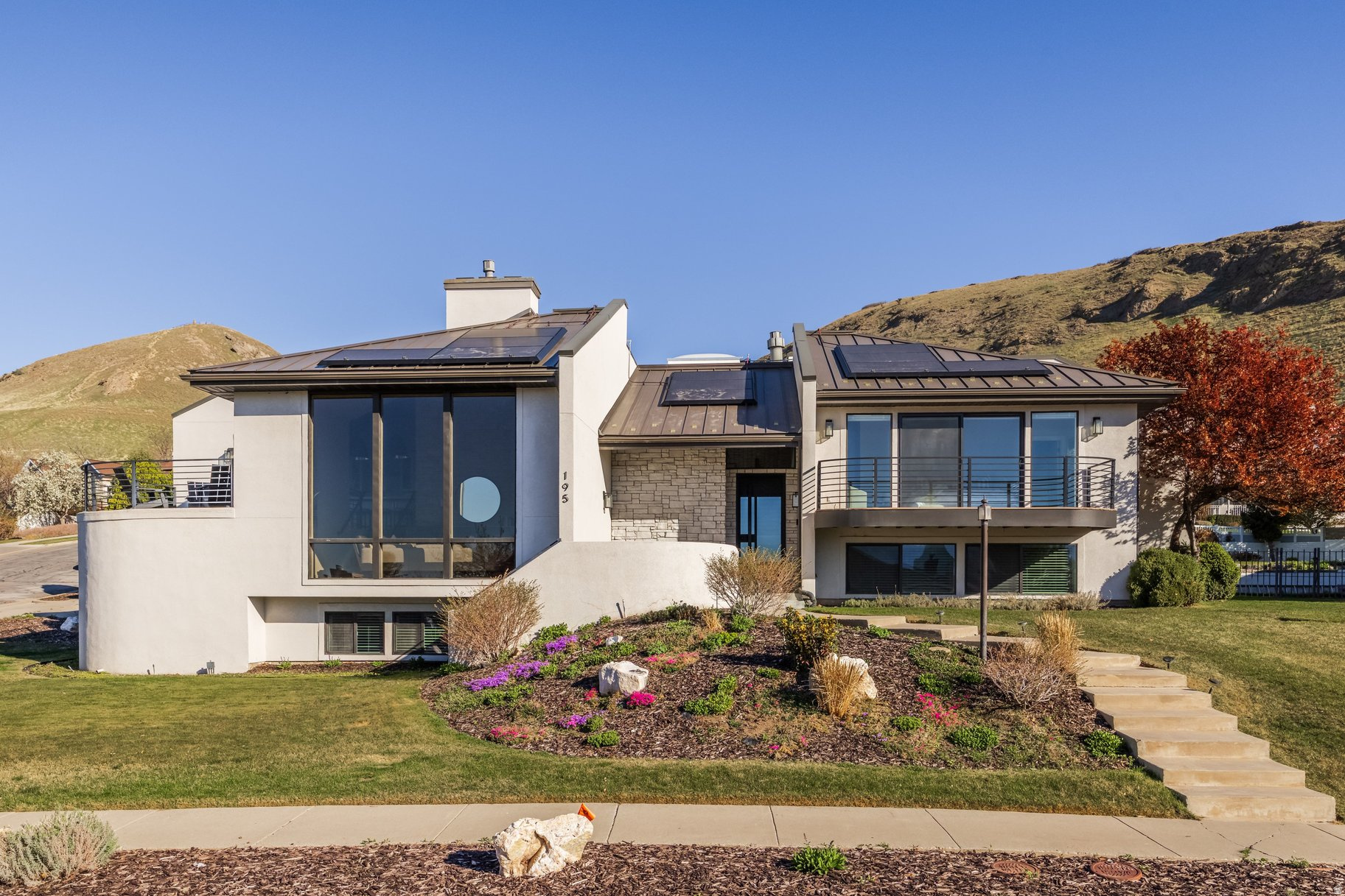 ENSIGN DOWNS - Residential