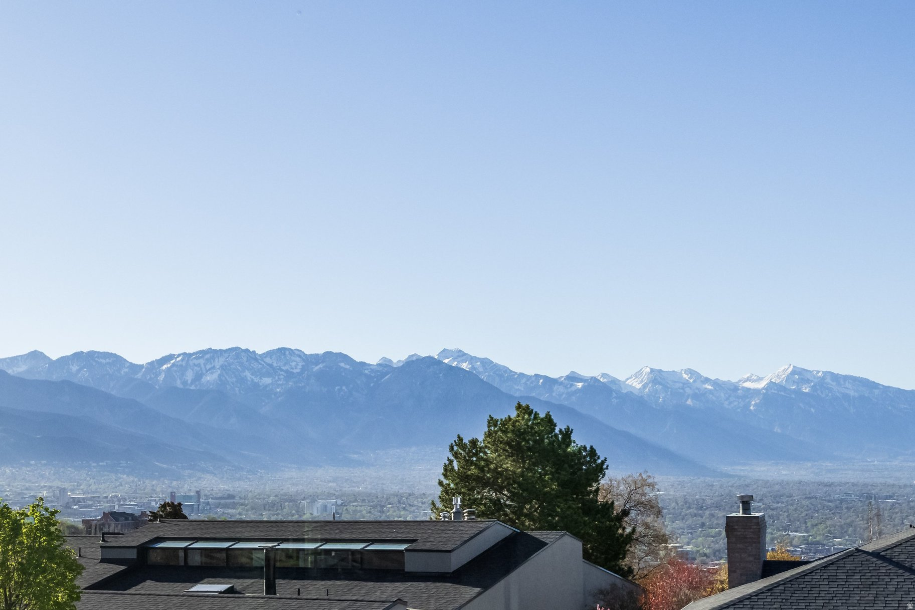 ENSIGN DOWNS - Residential