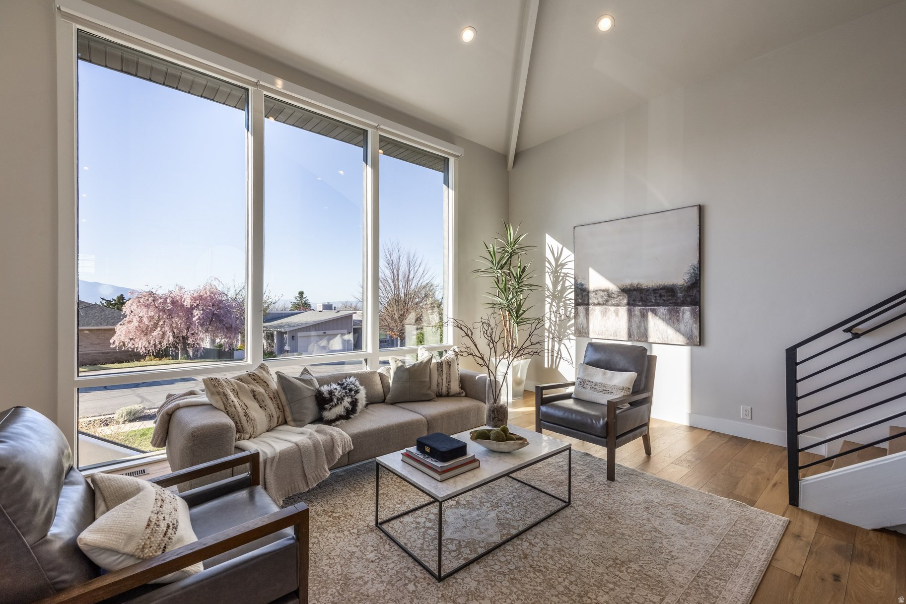 ENSIGN DOWNS - Residential